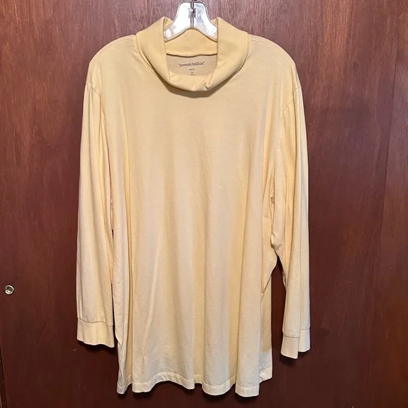 Woman Within Turtleneck - Picture 1 of 4